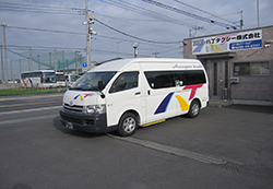 小型バス15人